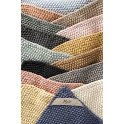 Grydelapper <br><br> Strikket - dobbeltgarn <br><br> 22 x 22 cm <br><br> Mosgr�n <br><br>