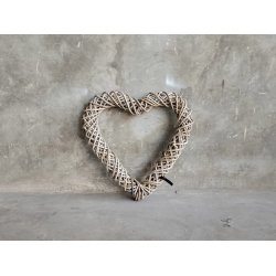Rattan dekorationshjerte <br><br> Kubu <br><br> Maxi <br><br> L60 x B58 x D8 cm <br><br>