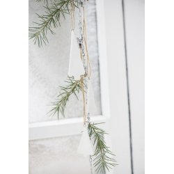 Juletrer m. snor <br><br> hvid porceln <br><br> st af 3 stk. <br><br>