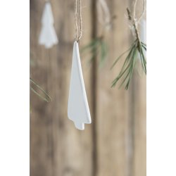 Juletrer m. snor <br><br> hvid porceln <br><br> st af 3 stk. <br><br>