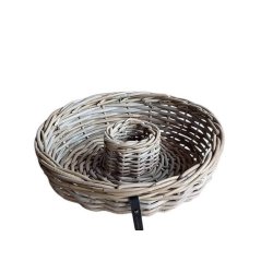 Rattanbakke m/ hul i midten <br><br> Kubu <br><br> �45 x H12 cm <br><br>