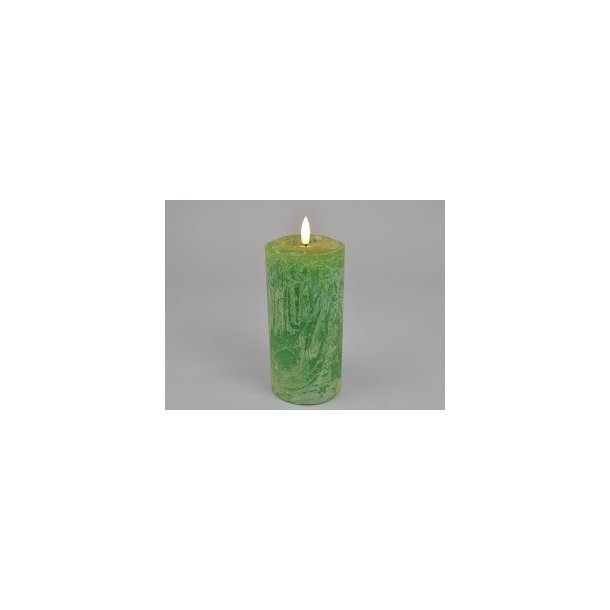 LED rustik bloklys <br><br> �7,6 / h16 cm <br><br> skovgr�n <br><br> m. timer <br><br> RESTSALG <br><br>