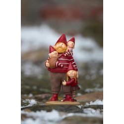 Ribenisse <br><br> Alfred m/ b�rn <br><br> B: 4,8 H: 13,1 L: 6,2 cm <br><br> 