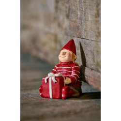 Ribenisse <br><br> Alva m/ julegave <br><br> B: 6,8 H: 8,5 L: 6,4 cm <br><br> 