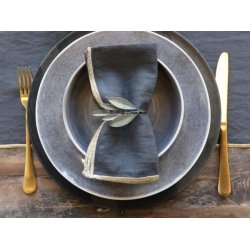 Servietring <br><br> antique messing <br><br> m. blade