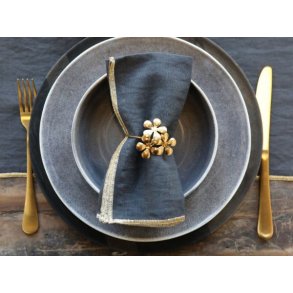 Servietring <br><br> messing <br><br> m. blomster