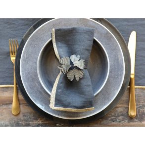  Servietring <br><br> antique messing <br><br> m. blade