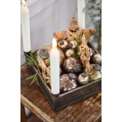 Stjerne af rattan <br><br> Vlg mellem 3 str. <br><br>