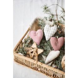 Stjerne af rattan <br><br> Vlg mellem 3 str. <br><br>