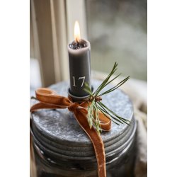 Velourbnd <br><br> 10 m <br><br> Vlg mellem 10 farver <br><br>