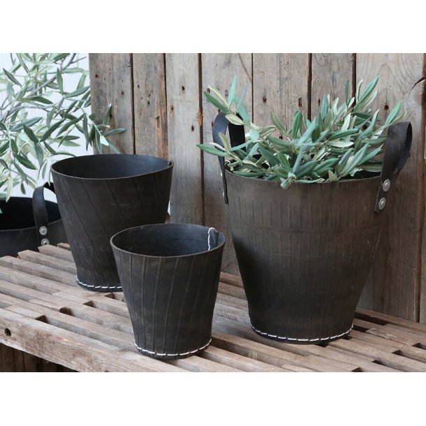 Kurv af genbrugsgummi <br><br> 18 x 19 <br><br>