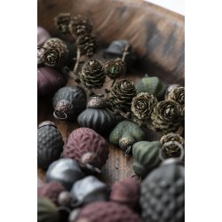 Julekugler <br><br> sm <br><br> Ahorn og kogler