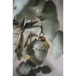 Julekugler <br><br> sm <br><br> Ahorn og kogler