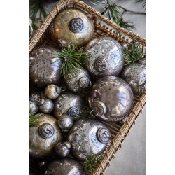 Julekugle <br><br>  9,5 cm <br><br> fattigmandsslv <br><br> rustic brown <br><br>  