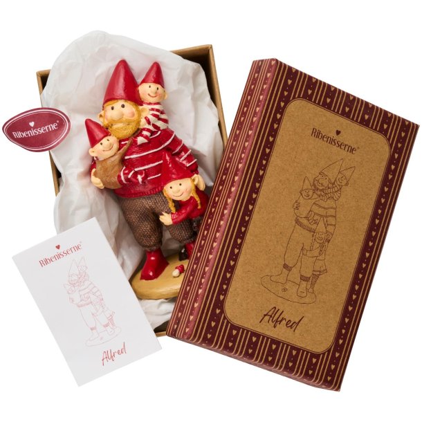 Ribenisse <br><br> Alfred m/ b�rn <br><br> B: 4,8 H: 13,1 L: 6,2 cm <br><br> 