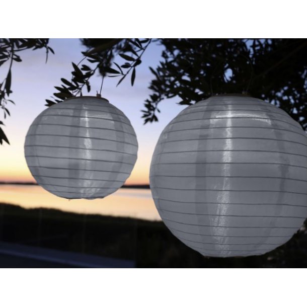 Solcellelampe <br><br> Lille - � 20 cm <br><br> V�lg farve <br><br>  RESTSALG <br><br>