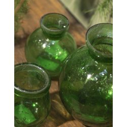 Vase <br><br> mundblst genbrugsglas <br><br> grn <br><br> h 16,5 cm <br><br>