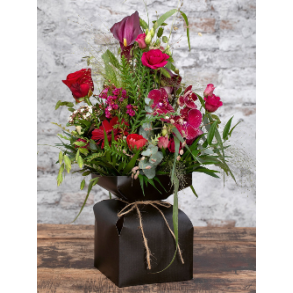 Buketvase <br><br> Olivengrn <br><br> 2. sortering - se beskrivelse <br><br>