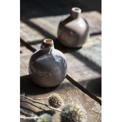 Lille glaseret vase <br><br> lilla <br><br>