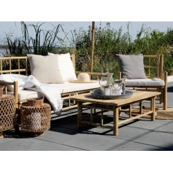 Vattppe - quilt <br><br> lys latte m. blade og striber <br><br> 130 x 180 cm