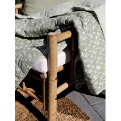 Vattppe - quilt <br><br> verte m. blomster og striber <br><br> 130 x 180 cm